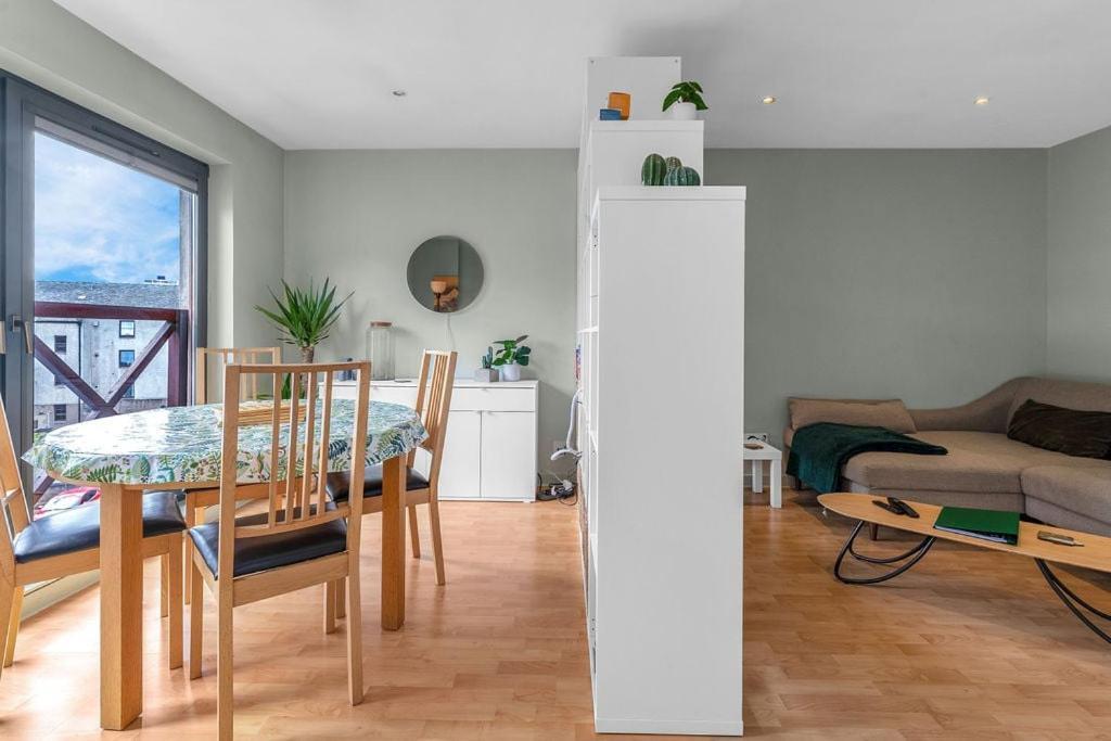 Guestready - Peaceful Retreat In Leith Apartment Edinburgh Bagian luar foto
